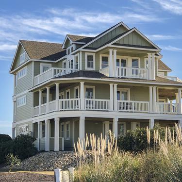 It's 5 O'clock Somewhere It's 5 O'clock Somewhere